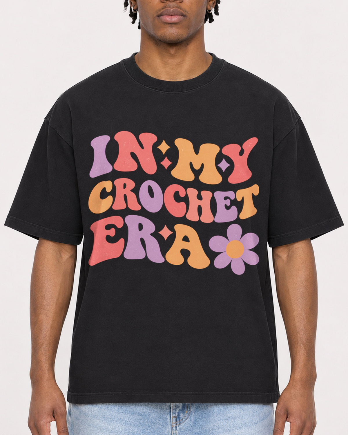 Mockup Boxy Heavyweight Tee Black male close-up 05
