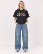 Mockup Boxy Heavyweight Tee Black female full-body 08