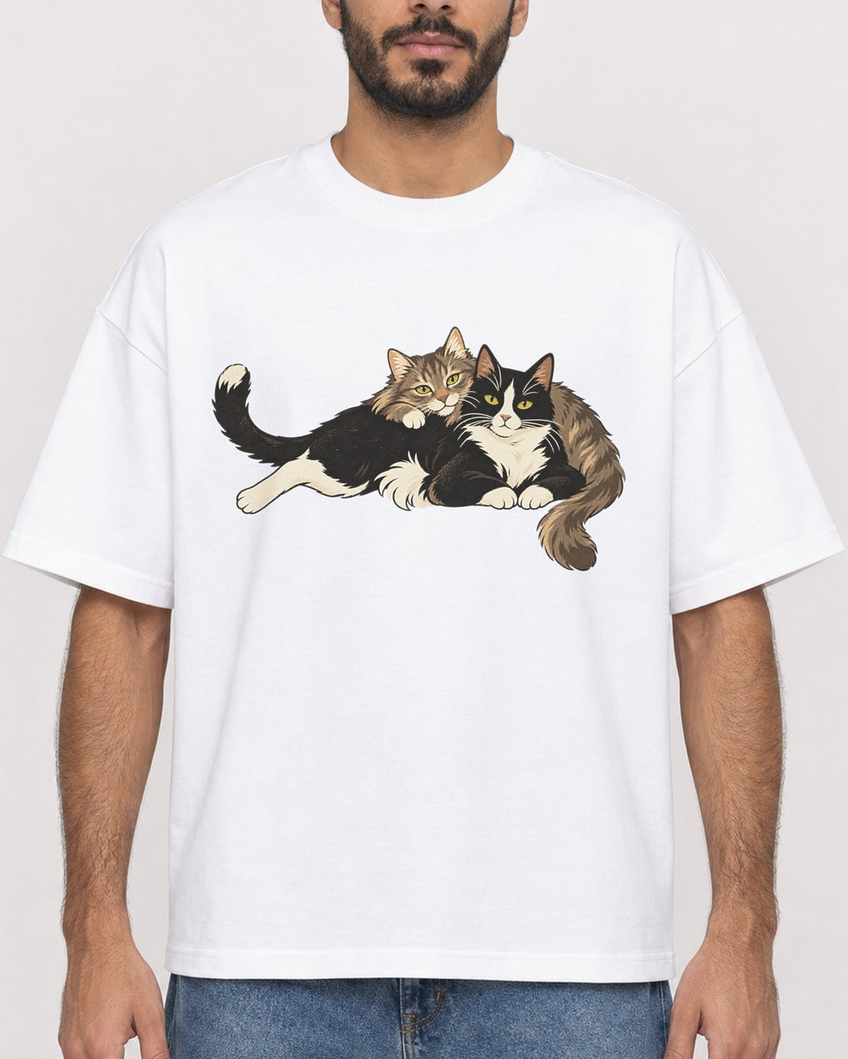 Mockup Boxy Heavyweight Tee White male close-up 07