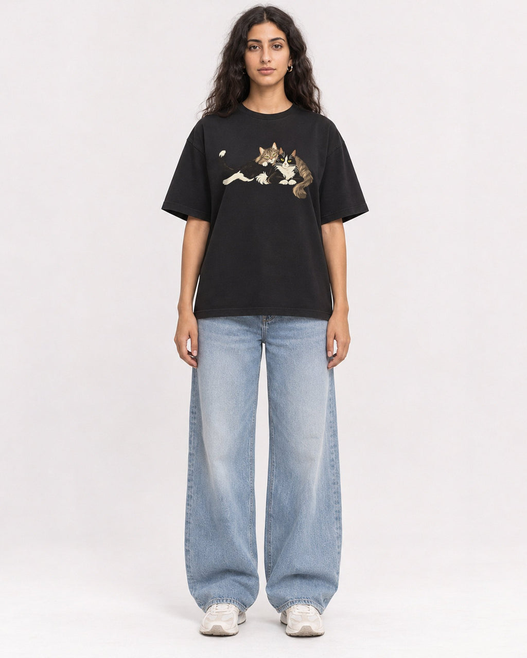 Mockup Boxy Heavyweight Tee Black female full-body 07