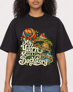 Mockup Boxy Heavyweight Tee Black female close-up 05