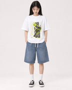 Mockup Boxy Heavyweight Tee White female full-body 01
