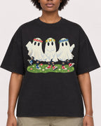 Mockup Boxy Heavyweight Tee Black female close-up 14