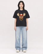 Mockup Boxy Heavyweight Tee Black female full-body 31