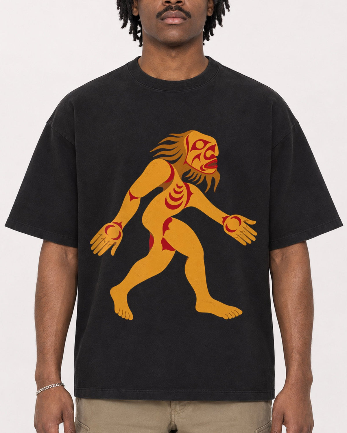 Mockup Boxy Heavyweight Tee Black male close-up 04