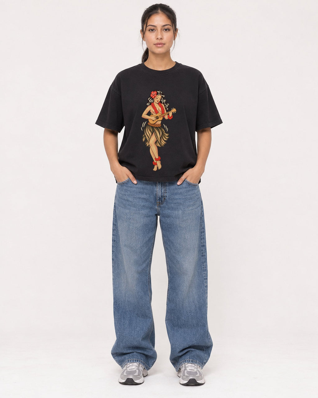 Mockup Boxy Heavyweight Tee Black female full-body 16