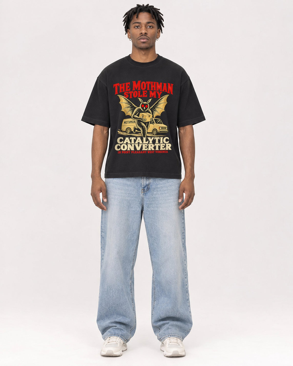 Mockup Boxy Heavyweight Tee Black male full-body 05