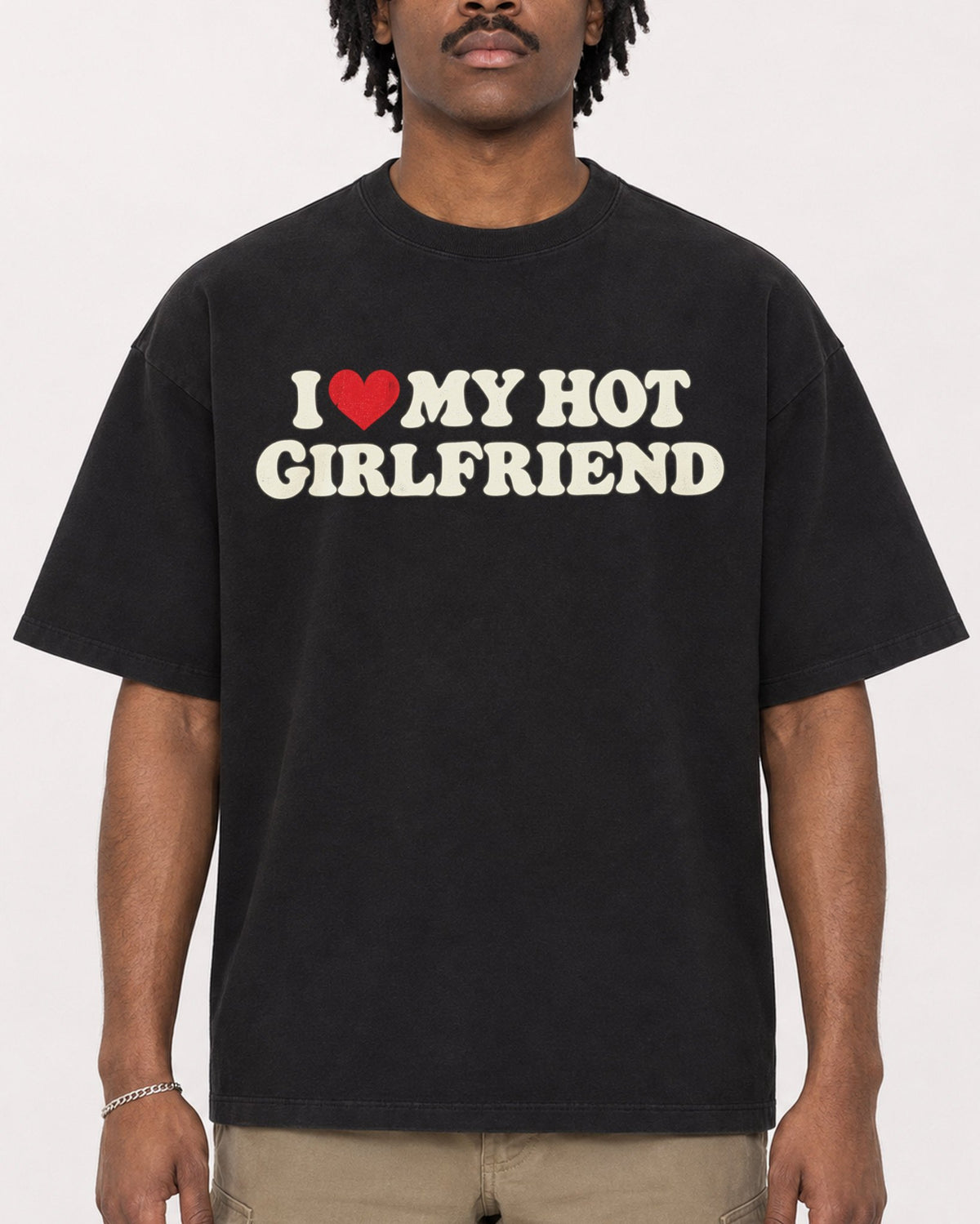 Mockup Boxy Heavyweight Tee Black male close-up 04