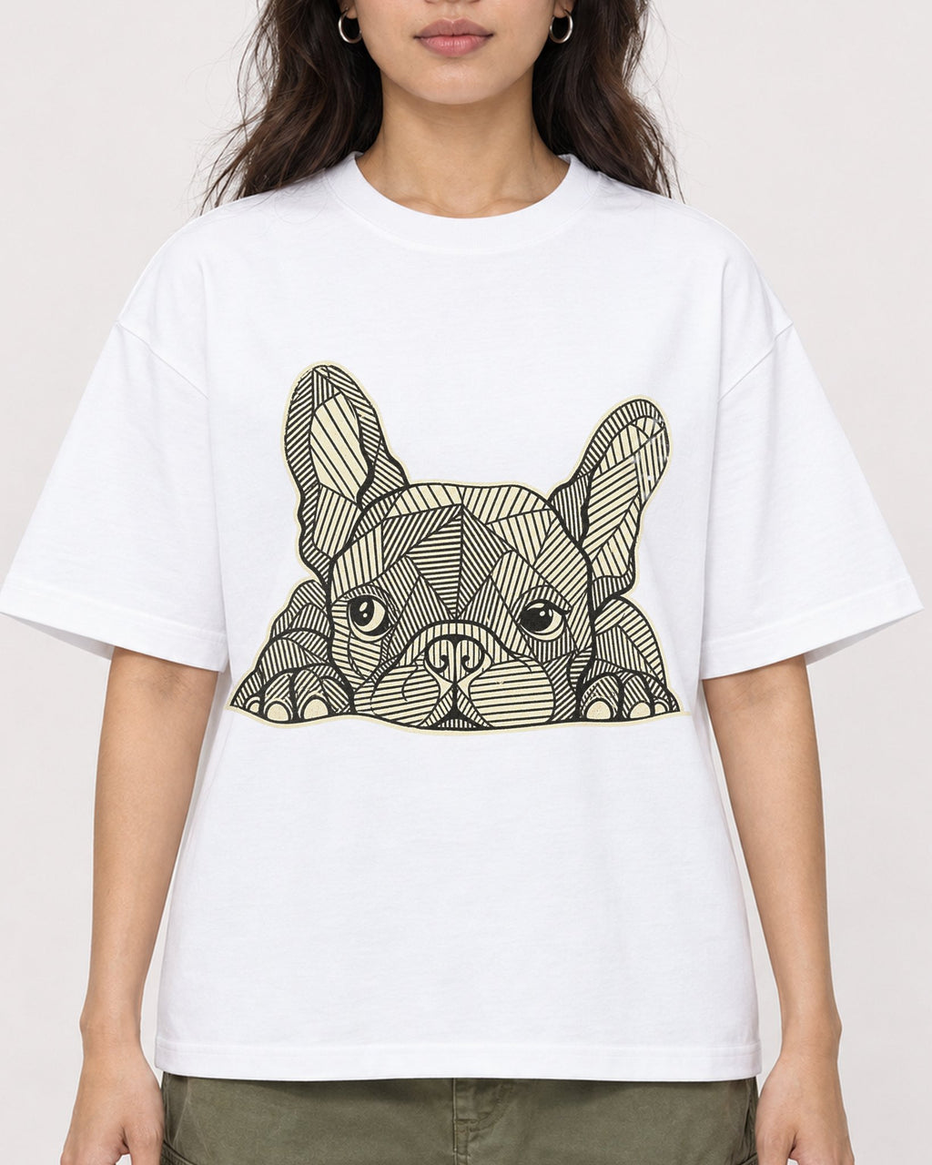Mockup Boxy Heavyweight Tee White female close-up 02