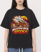 Mockup Boxy Heavyweight Tee Black female close-up 01