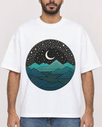 Mockup Boxy Heavyweight Tee White male close-up 07