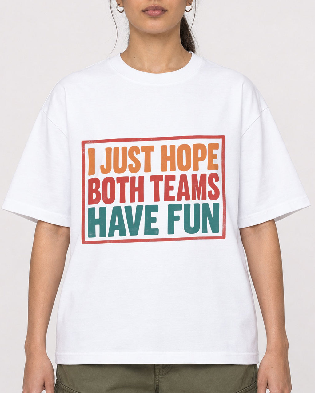 Mockup Boxy Heavyweight Tee White female close-up 47