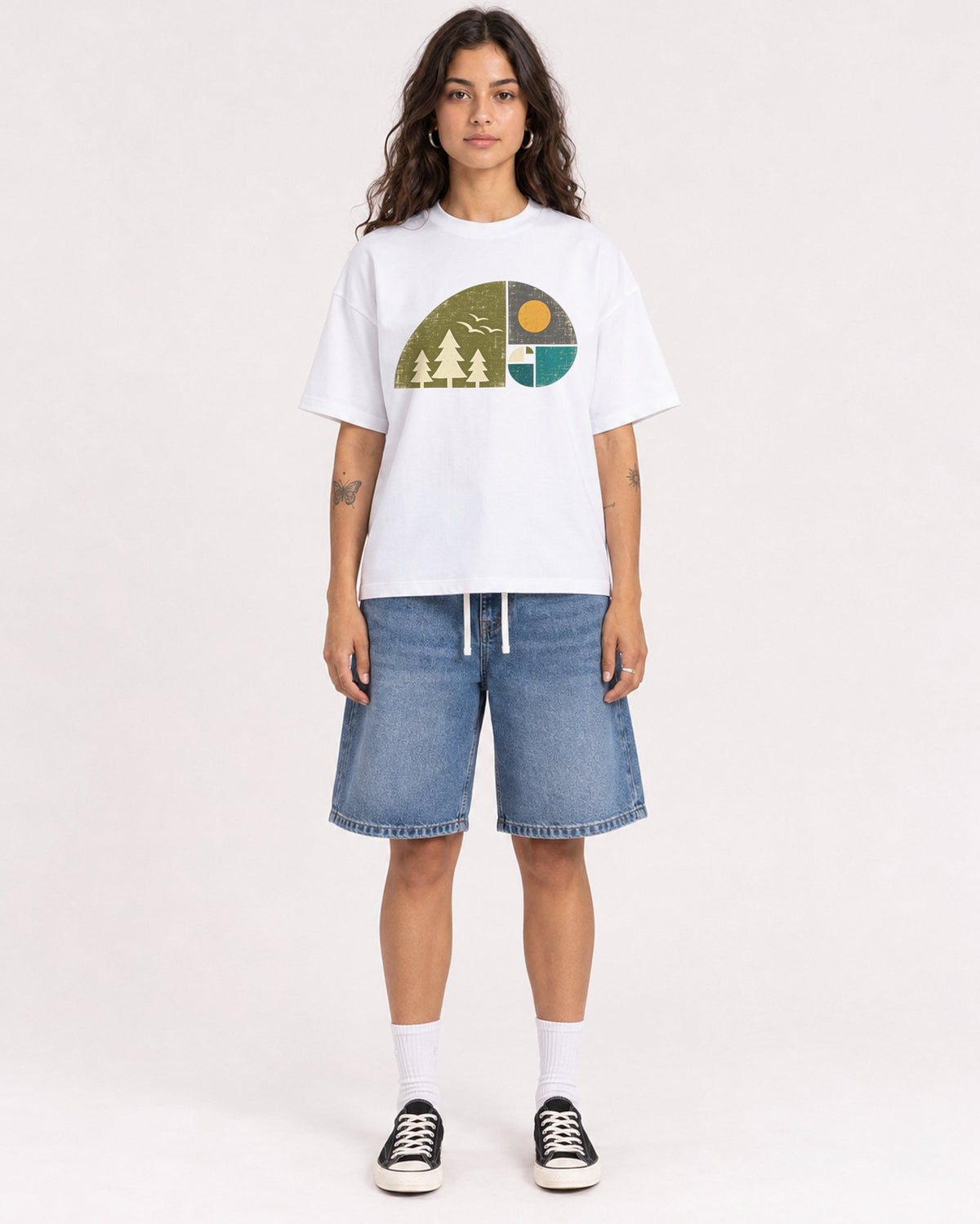Mockup Boxy Heavyweight Tee White female full-body 06