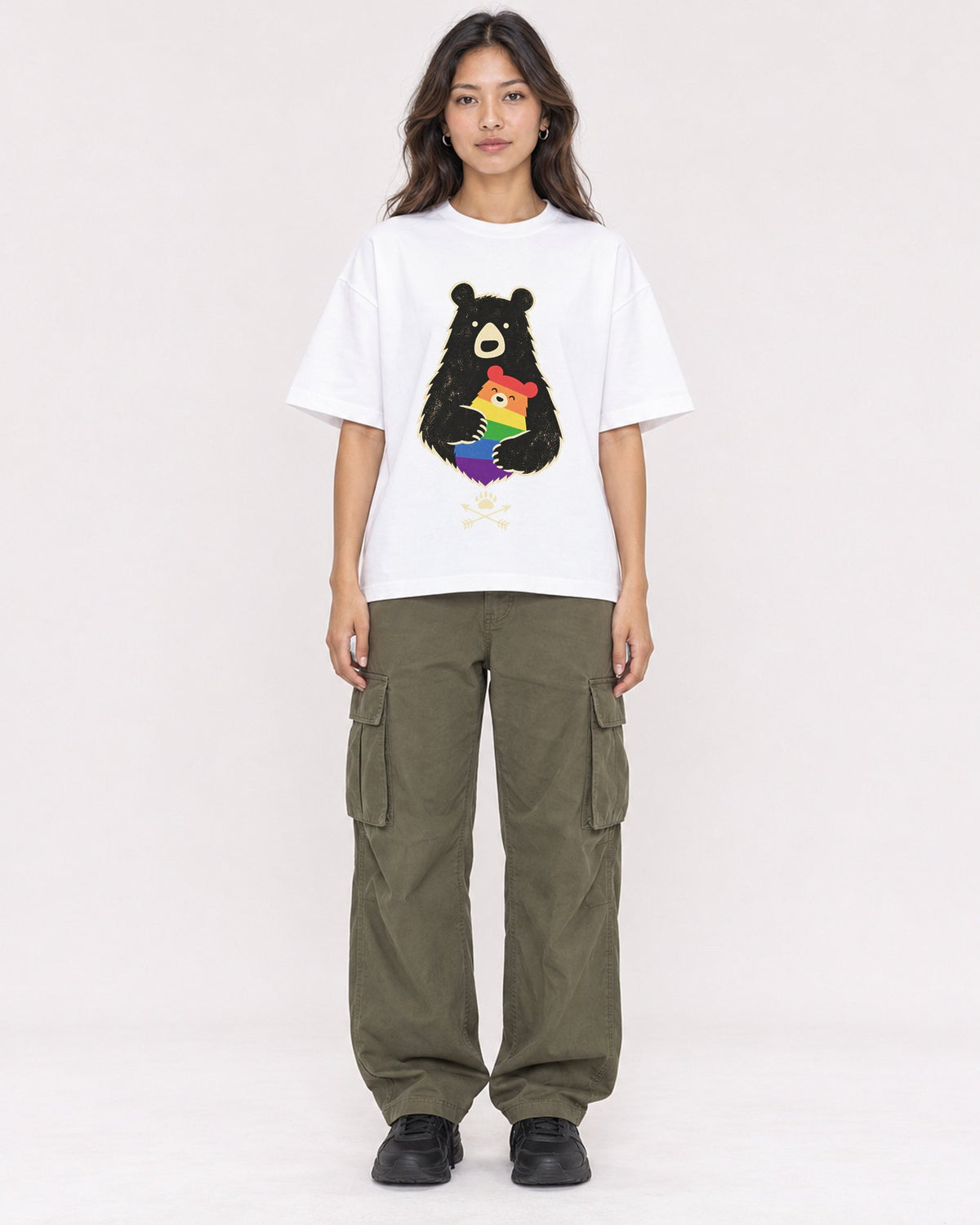 Mockup Boxy Heavyweight Tee White female full-body 02