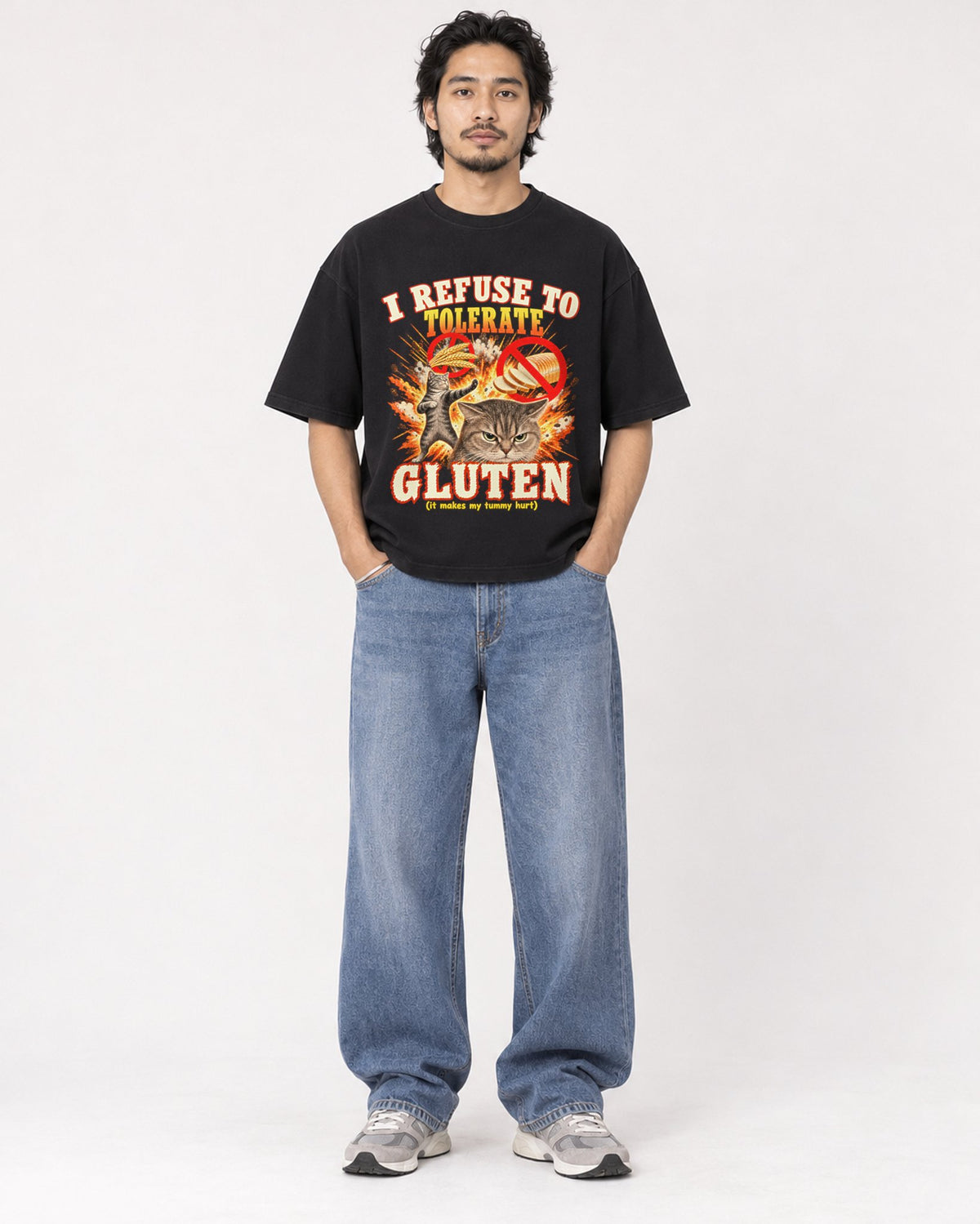 Mockup Boxy Heavyweight Tee Black male full-body 22