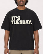 Mockup Boxy Heavyweight Tee Black male close-up 04