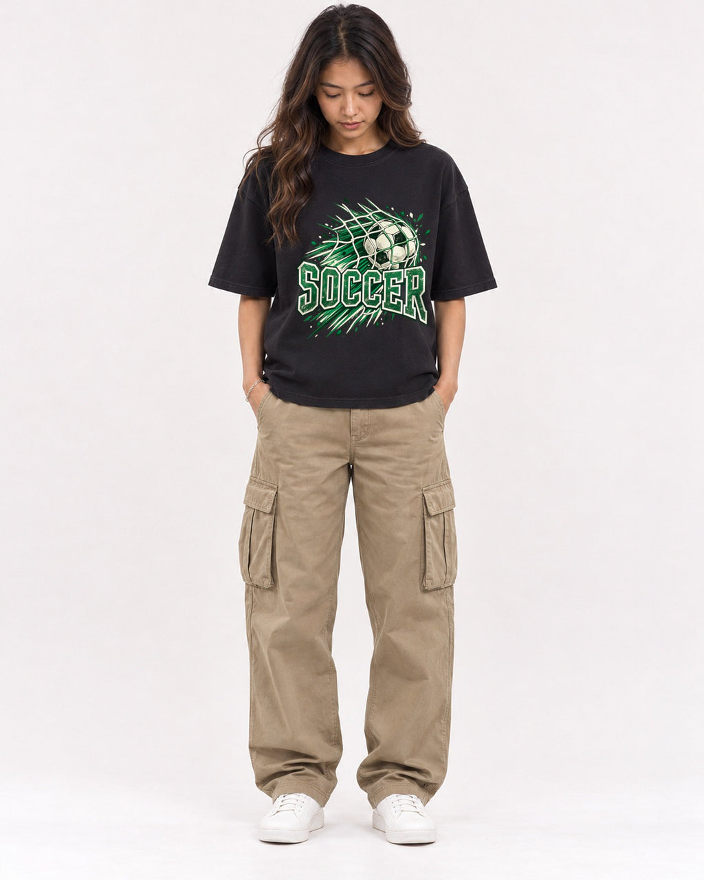Mockup Boxy Heavyweight Tee Black female full-body 02
