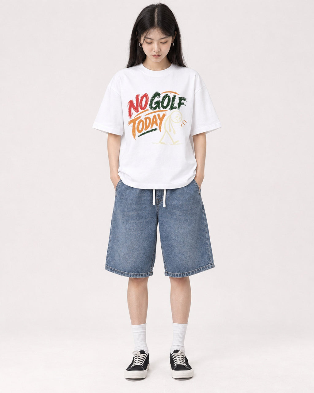 Mockup Boxy Heavyweight Tee White female full-body 01