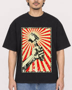 Mockup Boxy Heavyweight Tee Black male close-up 02