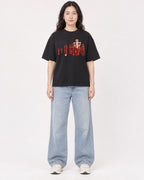 Mockup Boxy Heavyweight Tee Black female full-body 03