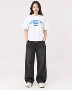 Mockup Boxy Heavyweight Tee White female full-body 03