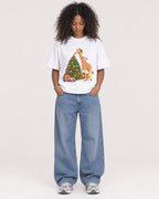 Mockup Boxy Heavyweight Tee White female full-body 05