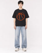 Mockup Boxy Heavyweight Tee Black male full-body 01