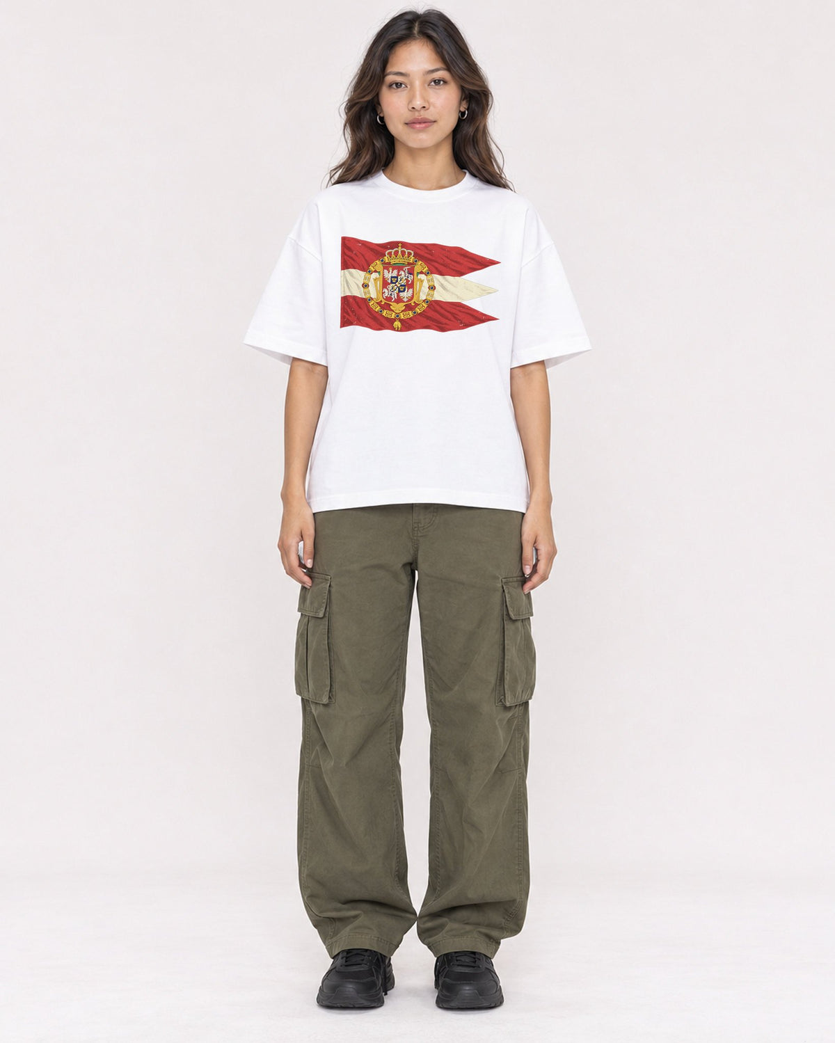 Mockup Boxy Heavyweight Tee White female full-body 02