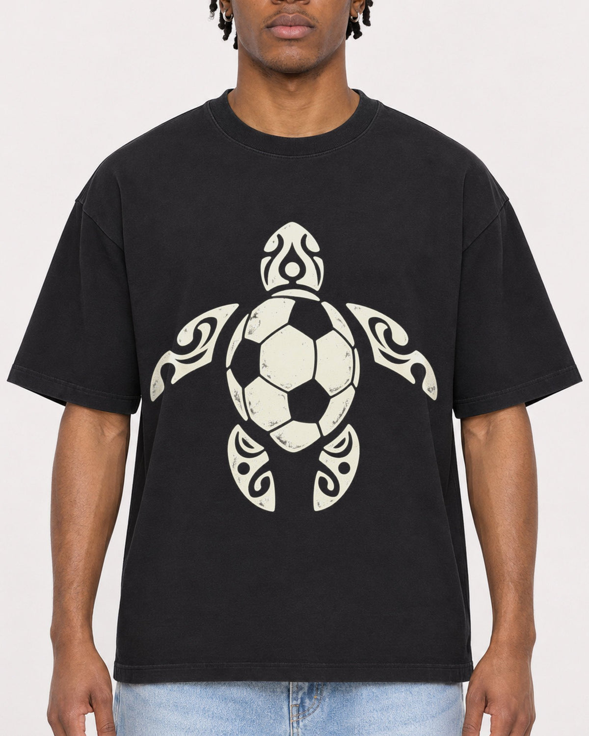 Mockup Boxy Heavyweight Tee Black male close-up 05