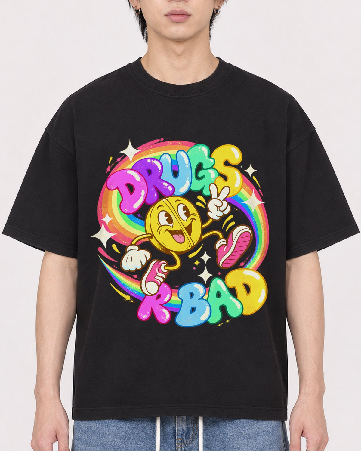 Mockup Boxy Heavyweight Tee Black male close-up 11