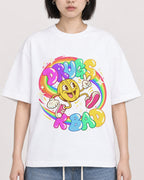 Mockup Boxy Heavyweight Tee White female close-up 11