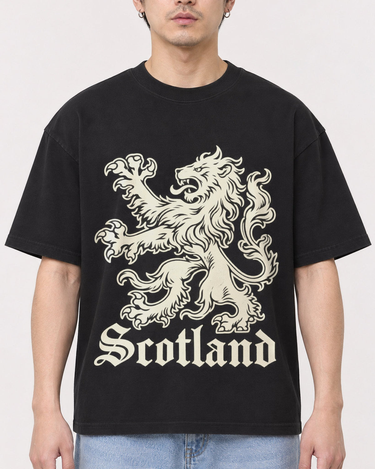Mockup Boxy Heavyweight Tee Black male close-up 13