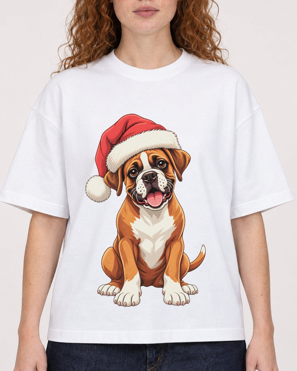 Mockup Boxy Heavyweight Tee White female close-up 09