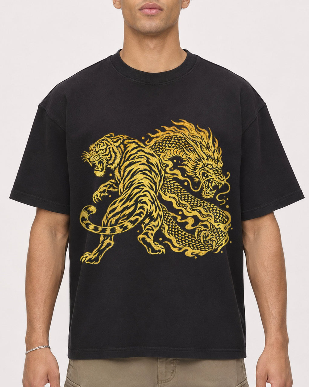 Mockup Boxy Heavyweight Tee Black male close-up 20