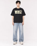 Mockup Boxy Heavyweight Tee Black male full-body 01