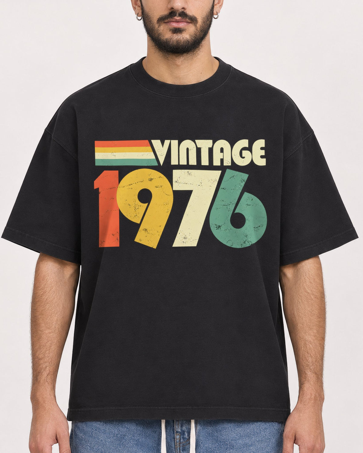 Mockup Boxy Heavyweight Tee Black male close-up 07