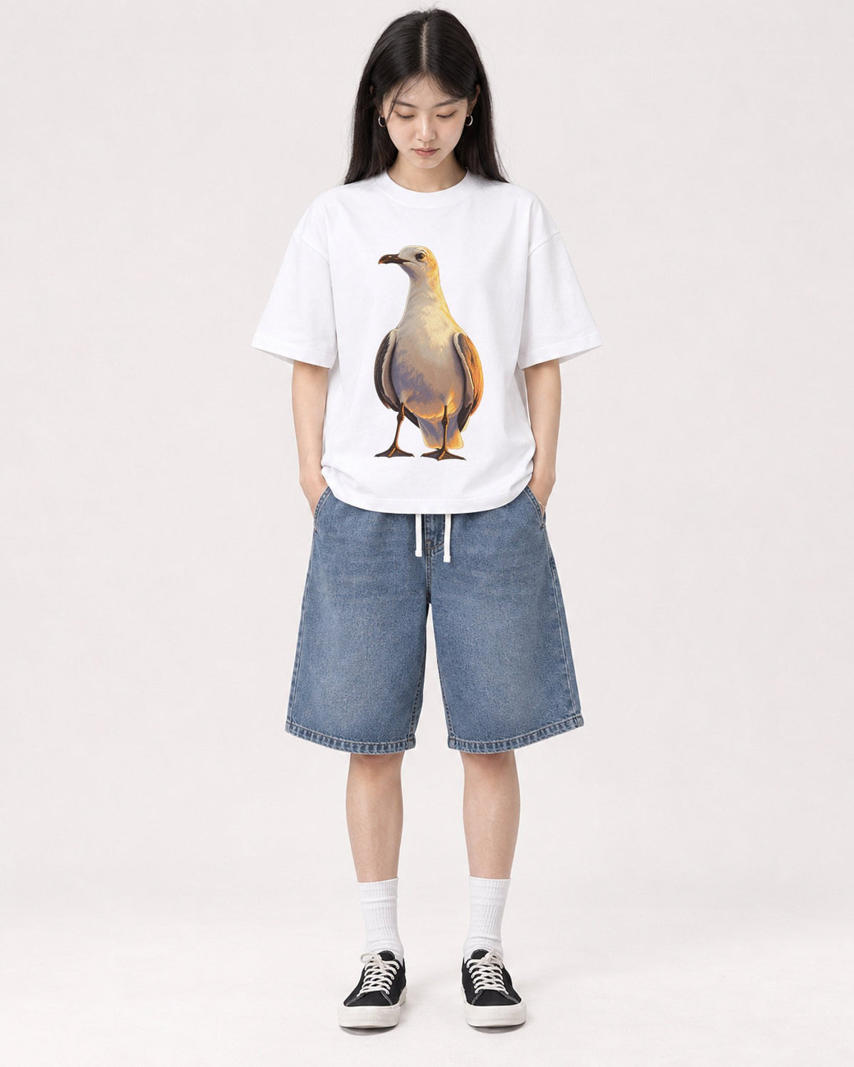 Mockup Boxy Heavyweight Tee White female full-body 01
