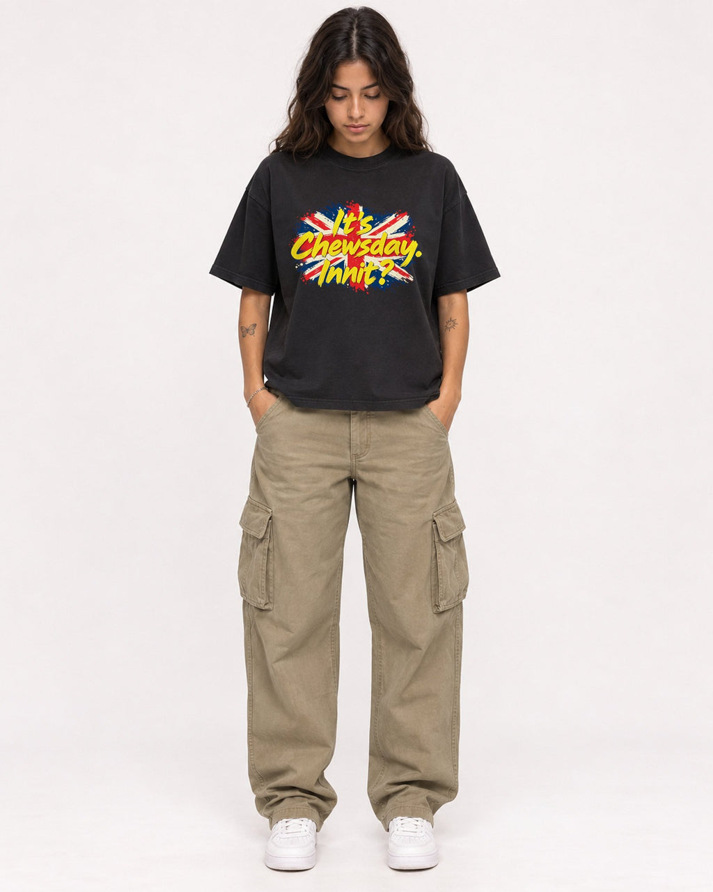 Mockup Boxy Heavyweight Tee Black female full-body 06