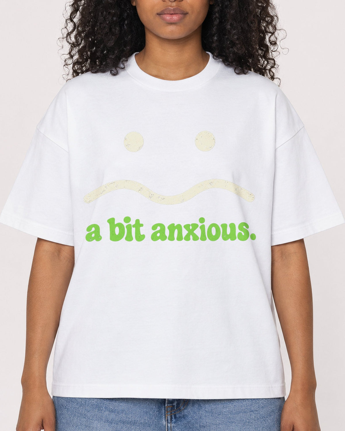 Mockup Boxy Heavyweight Tee White female close-up 05
