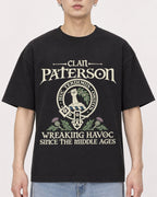 Mockup Boxy Heavyweight Tee Black male close-up 01