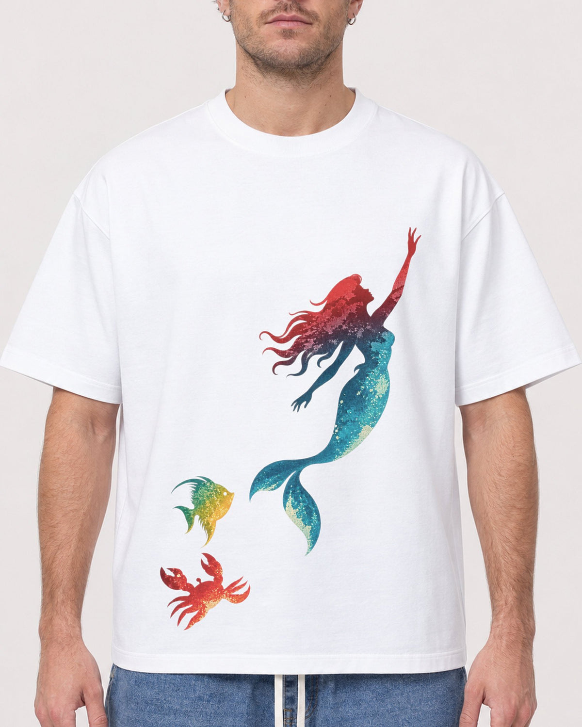 Mockup Boxy Heavyweight Tee White male close-up 08