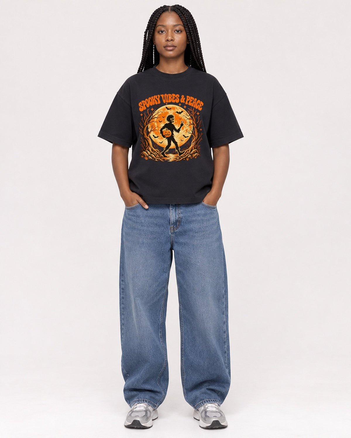 Mockup Boxy Heavyweight Tee Black female full-body 04