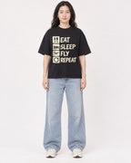 Mockup Boxy Heavyweight Tee Black female full-body 03