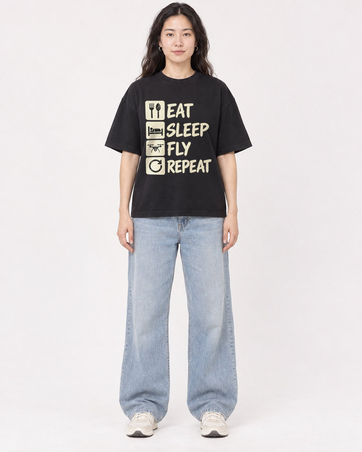 Mockup Boxy Heavyweight Tee Black female full-body 03