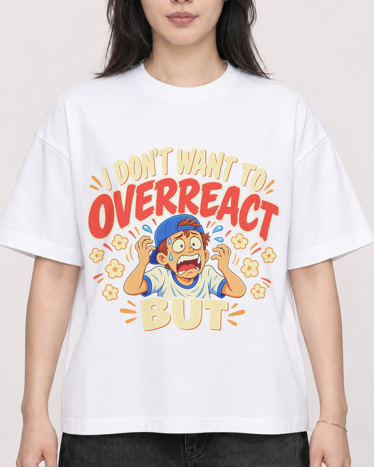 Mockup Boxy Heavyweight Tee White female close-up 13