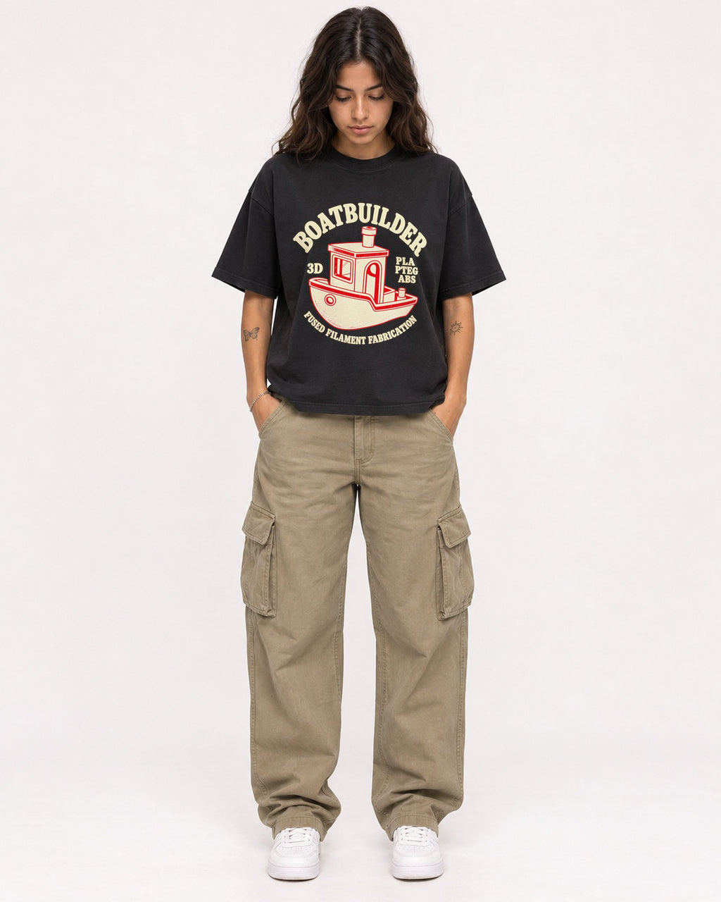 Mockup Boxy Heavyweight Tee Black female full-body 06