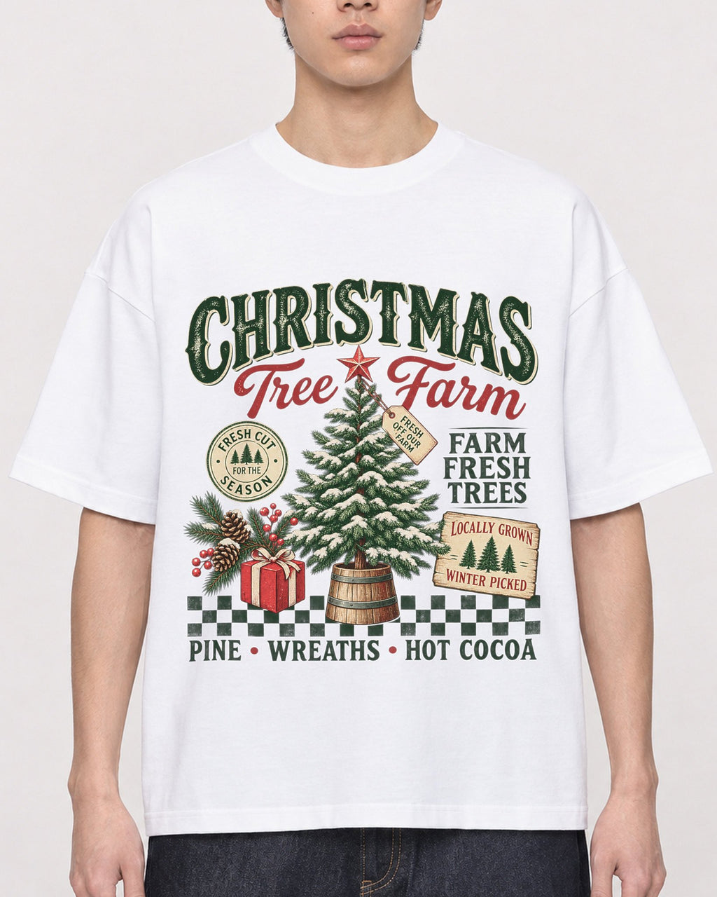 Mockup Boxy Heavyweight Tee White male close-up 01