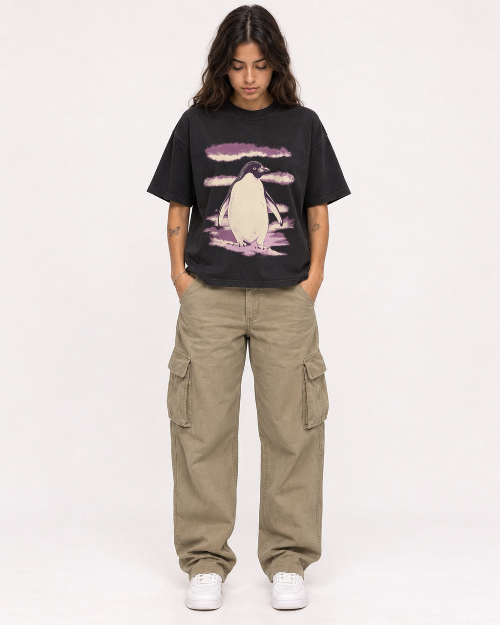 Mockup Boxy Heavyweight Tee Black female full-body 06
