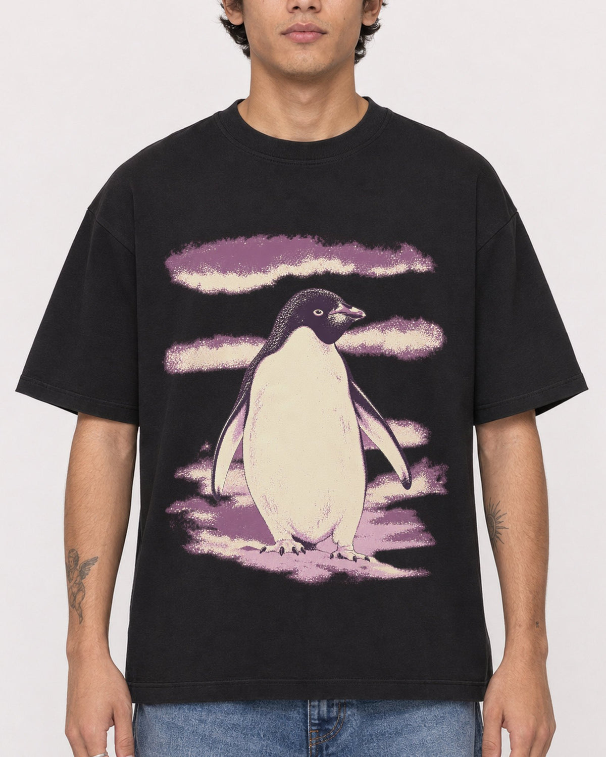 Mockup Boxy Heavyweight Tee Black male close-up 06
