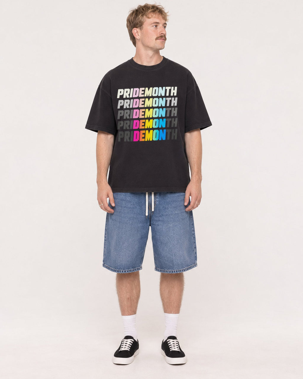 Mockup Boxy Heavyweight Tee Black male full-body 19